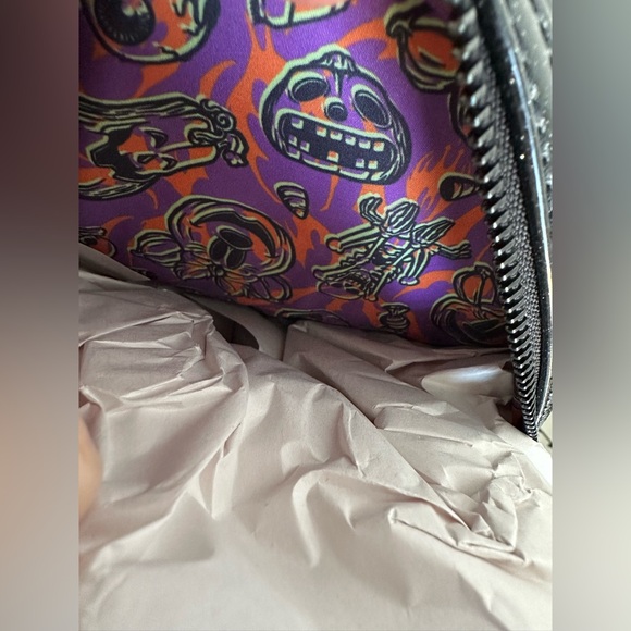 Mickey Mouse and Friends Halloween Loungefly Glow In The Dark Mini Backpack -NWT - Picture 15 of 15